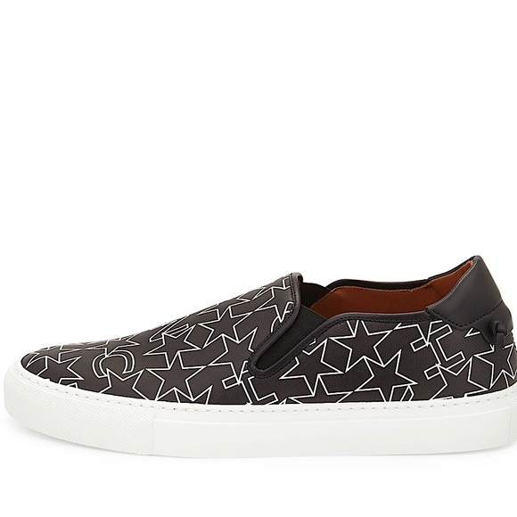 Givenchy Other - Givenchy Men’s Black Leather Street Skate Slide on Logo Star Size 42 1/2